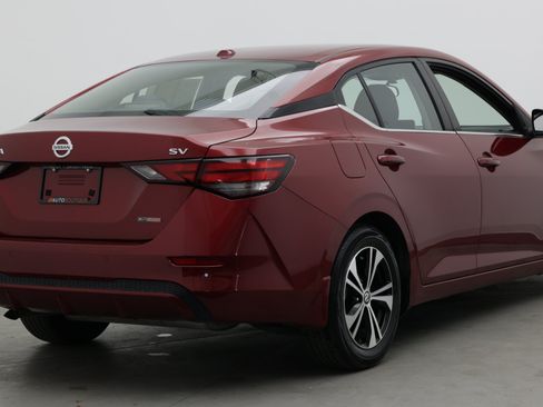 Used 2021 Nissan Sentra SV FWD image 7