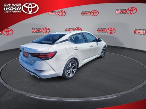 Used 2023 Nissan Sentra SV FWD image 8