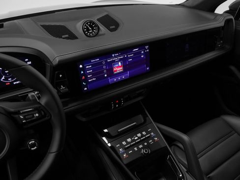 New 2026 Porsche Cayenne GTS image 43