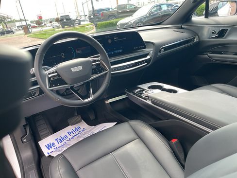 Used 2024 Cadillac Lyriq Tech w/ LPO, Floor Liner Package AWD/4WD image 28