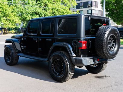 Used 2018 Jeep Wrangler Unlimited Sahara w/ Uconnect 4C Nav & Sound Group