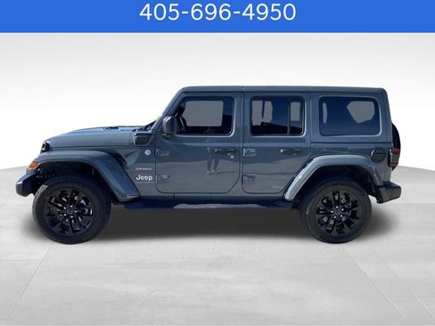 Used 2024 Jeep Wrangler Sahara w/ Technology Group image 8