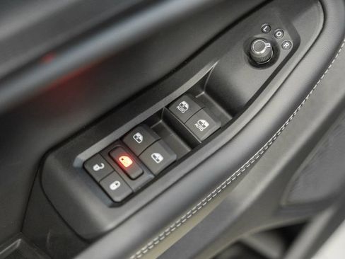 New 2026 Jeep Grand Cherokee L Laredo AWD/4WD image 41