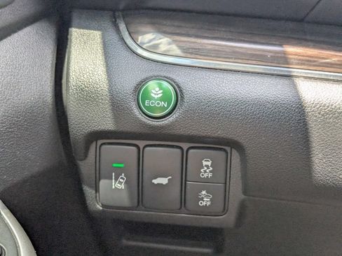 Used 2016 Honda CR-V Touring image 27