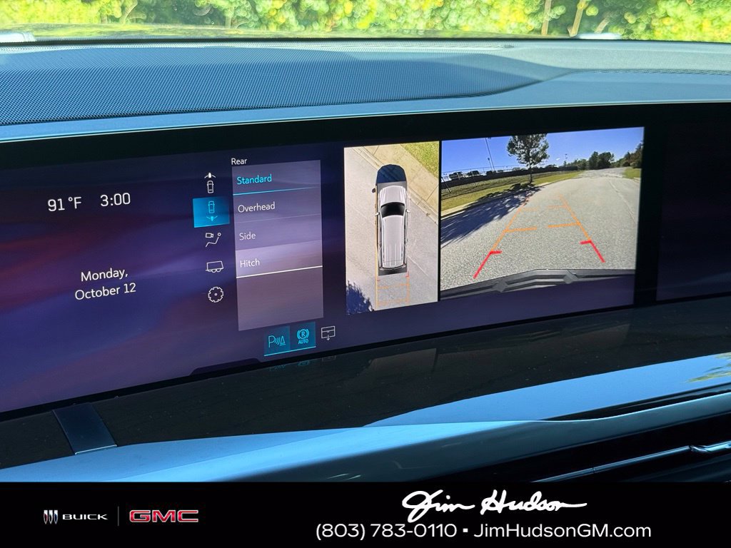 Certified 2026 Cadillac Escalade Platinum Luxury AWD/4WD image 36