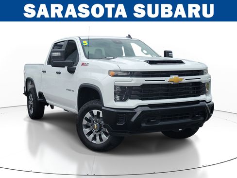 Used 2025 Chevrolet Silverado 2500 Custom w/ Custom Value Package AWD/4WD image 1