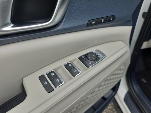 New 2026 Kia Carnival SX FWD image 21