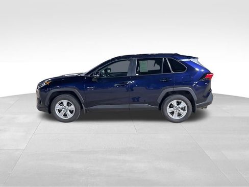 Used 2020 Toyota RAV4 XLE w/ Convenience Package image 10