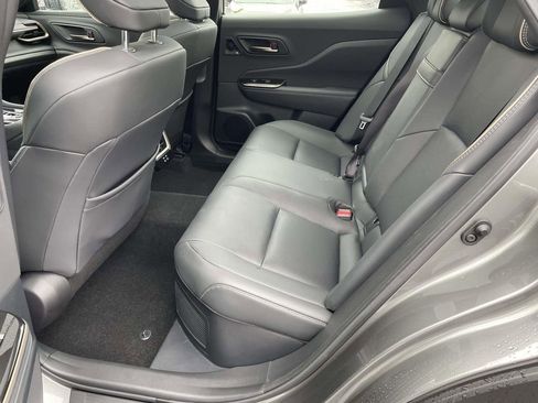 Used 2024 Toyota Crown Limited image 11