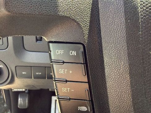 Used 2012 Ford Escape XLT FWD image 17