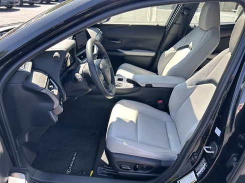 Used 2024 Lexus UX 250h FWD image 21