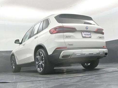 Used 2020 BMW X5 sDrive40i w/ Premium Package RWD image 46