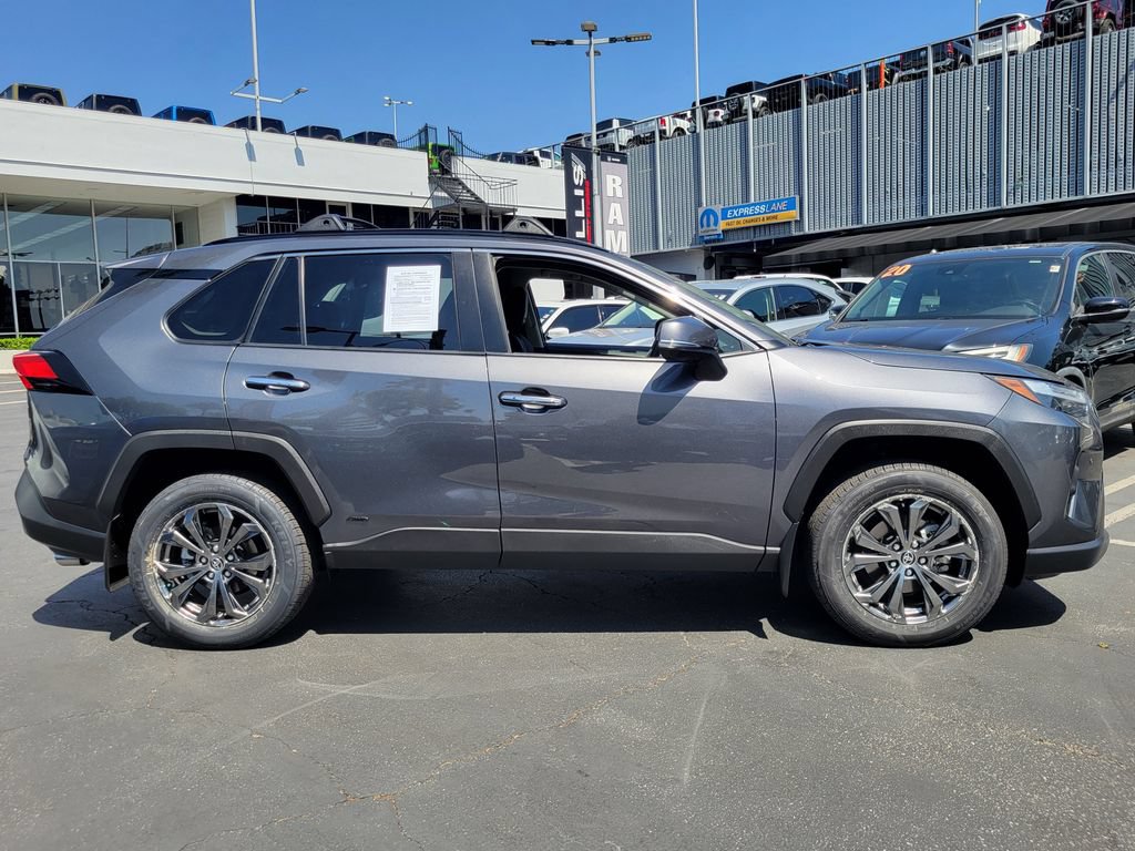 Used 2024 Toyota RAV4 Limited AWD/4WD image 32