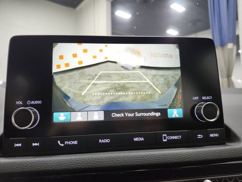 Used 2025 Honda Civic Sport image 2