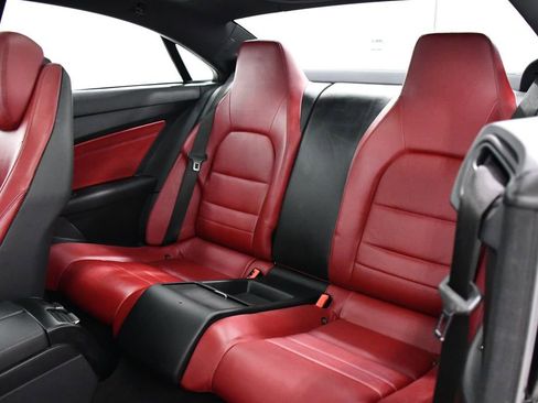 Used 2016 Mercedes-Benz E 400 4MATIC Coupe image 21