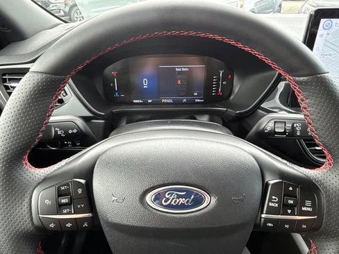 Certified 2024 Ford Escape ST-Line w/ Tech Pack #1 AWD/4WD image 19