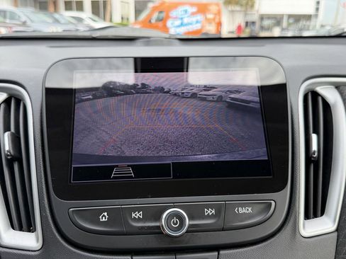 Certified 2022 Chevrolet Malibu RS FWD image 23