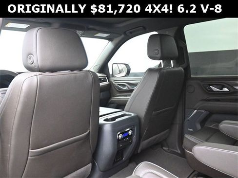 Used 2022 GMC Yukon XL Denali image 16