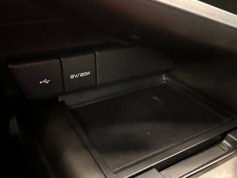 Used 2023 Toyota Camry LE image 15