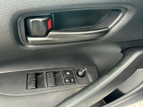 Used 2024 Toyota Corolla LE FWD image 17