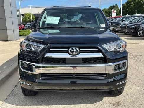 Used 2024 Toyota 4Runner Limited AWD/4WD image 9