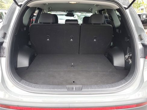 Certified 2022 Hyundai Santa Fe SEL image 9