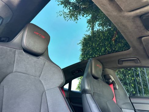 Certified 2024 Porsche Taycan GTS AWD/4WD image 17