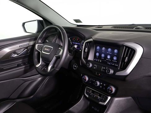 Used 2023 GMC Terrain SLT image 35