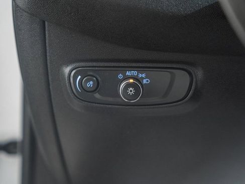 Used 2024 Chevrolet Equinox LS w/ Driver Confidence II Package image 37