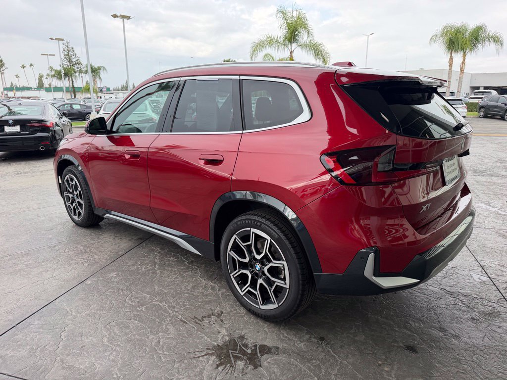 Used 2026 BMW X1 xDrive28i w/ Convenience Package AWD/4WD image 2