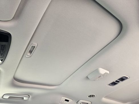 New 2026 Kia Carnival SX Prestige FWD image 18