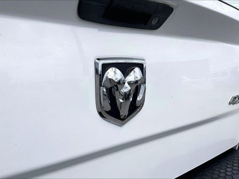 Used 2014 RAM 2500 Tradesman w/ Chrome Appearance Group image 26