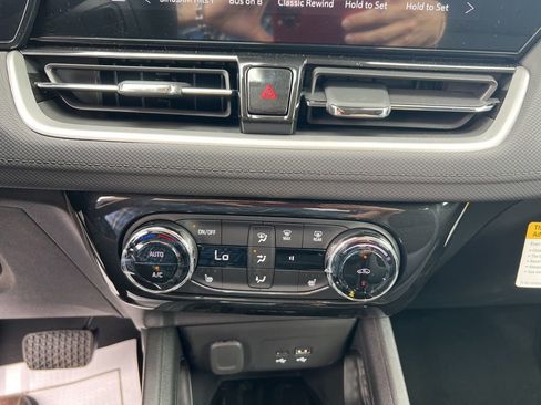 New 2026 Chevrolet TrailBlazer LT w/ Convenience Package AWD/4WD image 15