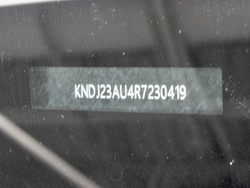Used 2024 Kia Soul LX w/ Option Group 015 FWD image 31