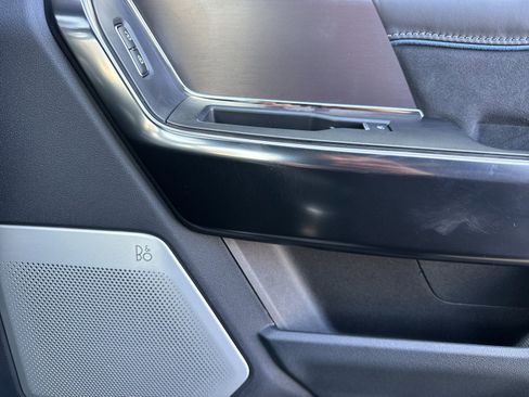 New 2026 Ford F250 Platinum image 18