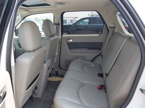 Used 2010 Mercury Mariner 4WD image 25