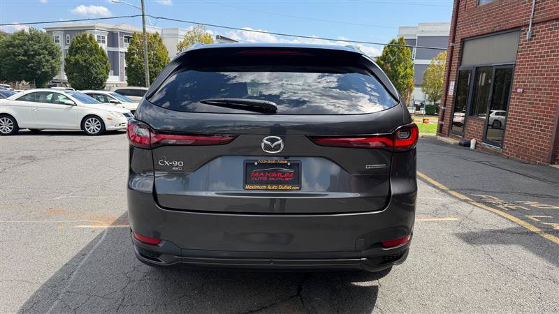 Used 2024 MAZDA CX-90 3.3 Turbo w/ Preferred Plus AWD/4WD image 11