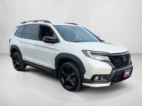 Used 2019 Honda Passport Elite image 3
