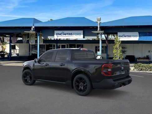 New 2025 Ford Maverick Lariat w/ Black Appearance Package AWD/4WD image 4