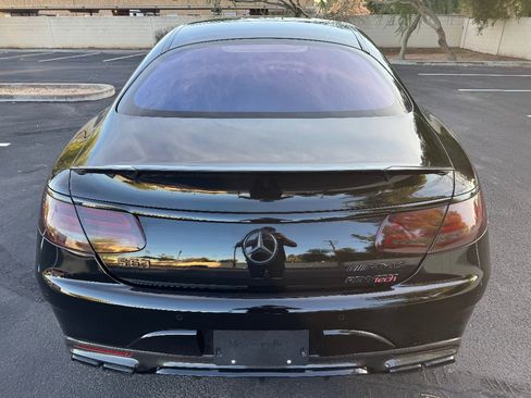 Used 2015 Mercedes-Benz S 63 AMG 4MATIC Coupe image 9