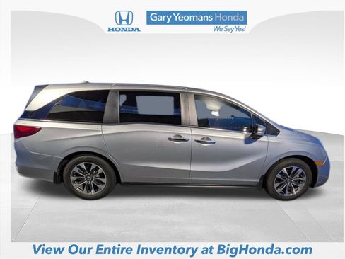 Certified 2024 Honda Odyssey EX-L image 6