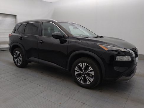 Used 2022 Nissan Rogue SV w/ SV Premium Package FWD image 11