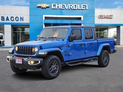 Used 2024 Jeep Gladiator Sport
