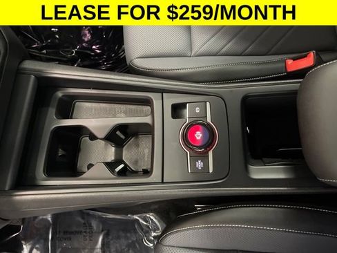Used 2026 Volkswagen Tiguan SE AWD/4WD image 22