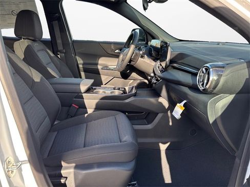 New 2026 Chevrolet Equinox LT image 15