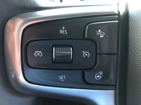 Used 2025 Chevrolet Silverado 1500 LT Trail Boss AWD/4WD image 31