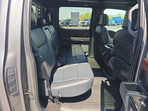 Used 2021 Ford F150 Lariat w/ Equipment Group 502A High AWD/4WD image 17
