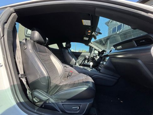 Used 2019 Ford Mustang GT Premium w/ Performance Package - Level 2 RWD image 12