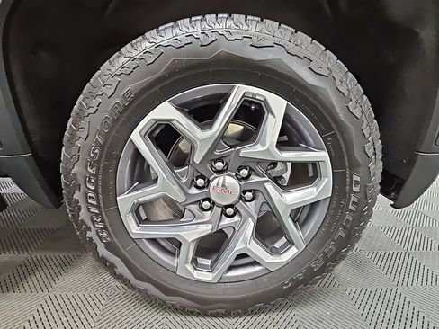 Used 2023 GMC Sierra 1500 SLT w/ SLT Premium Package image 45