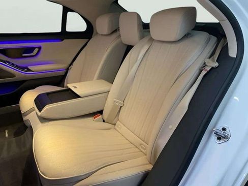 Used 2023 Mercedes-Benz S 500 4MATIC image 54